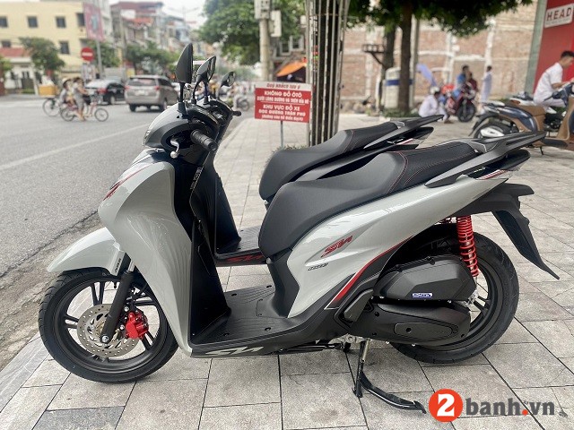 Xe tải trung Hino FG8JPSB thùng bạt