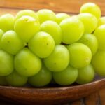 Nho mẫu đơn xanh mọng nước