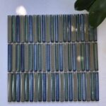 Gạch mosaic thủy tinh ốp lát bể bơi với màu sắc tươi sáng và khả năng phản chiếu ánh sáng tốt