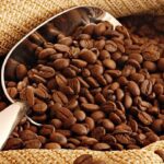 Biểu đồ giá cà phê Robusta và Arabica thế giới