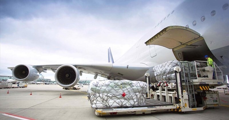 Vận chuyển hàng hóa đường hàng không giúp kết nối giao thương giữa các quốc gia