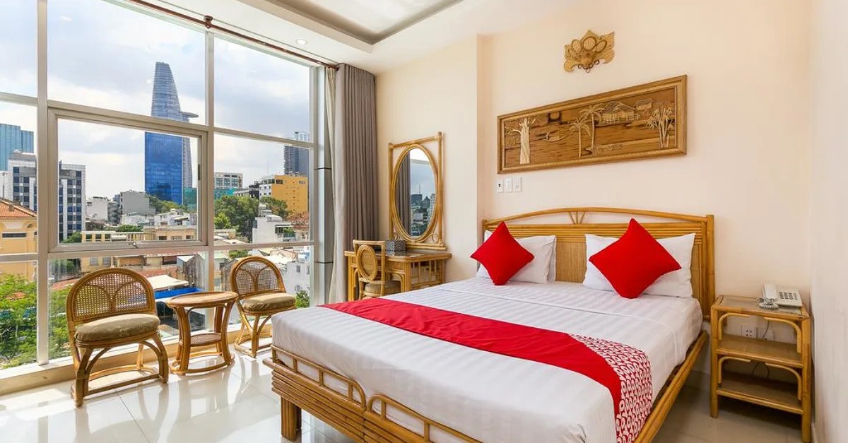 OYO 233 Calmette Hotel