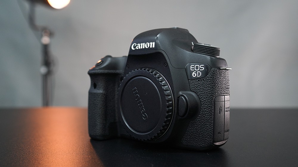 Canon 6D với hệ thống lấy nét 11 điểm