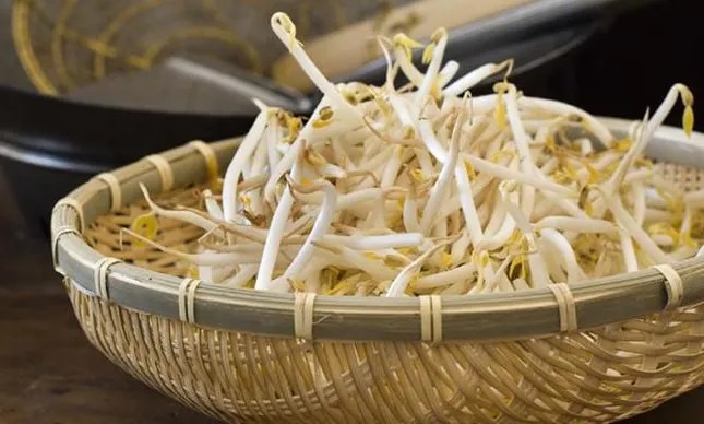 Những đại kỵ cần biết khi ăn giá đỗ