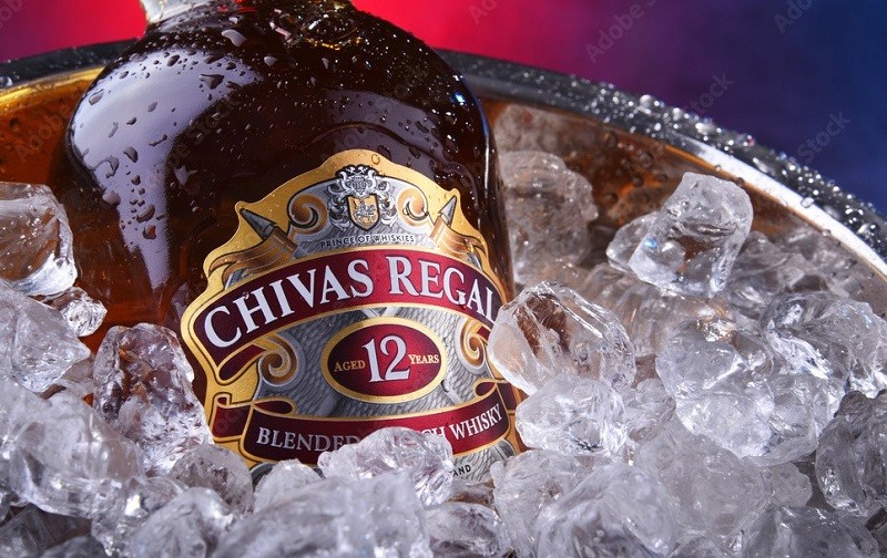 Thưởng thức Chivas 68