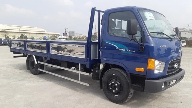 Xe tải Hyundai Mighty 110XL 6.5 tấn cũ tại cửa hàng Xe Tải Mỹ Đình Quảng Bình