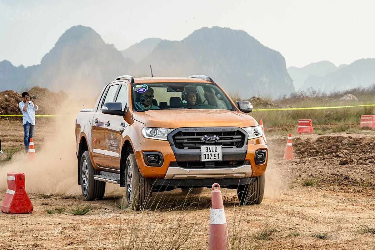 Capacidade de condução em terreno off-road do Ford Ranger Wildtrak 4x4 2019