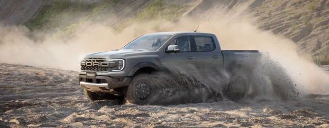 Ford Ranger Raptor 2023 với ngoại hình hầm hố