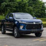 Xe bán tải chở hàng cồng kềnh
