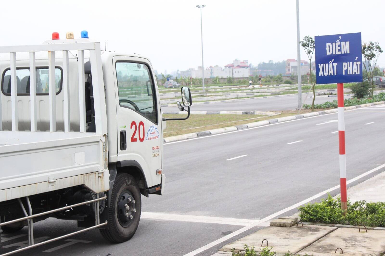 mẹo thi lý thuyết lái xe b2
