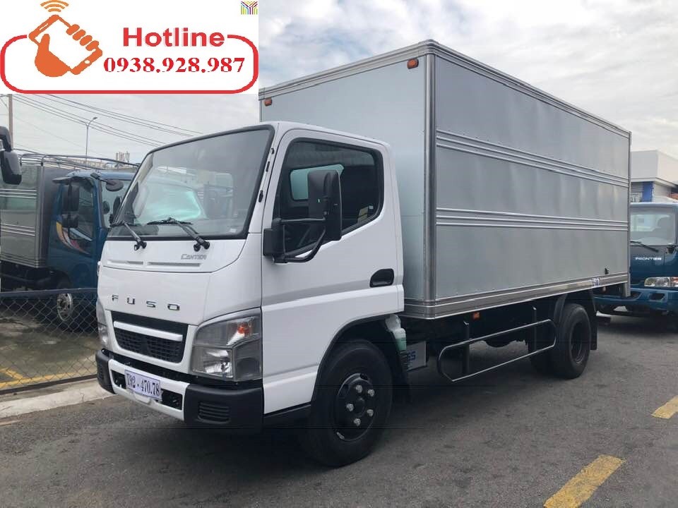 Ngoại thất xe tải Mitsubishi Fuso 2 tấn