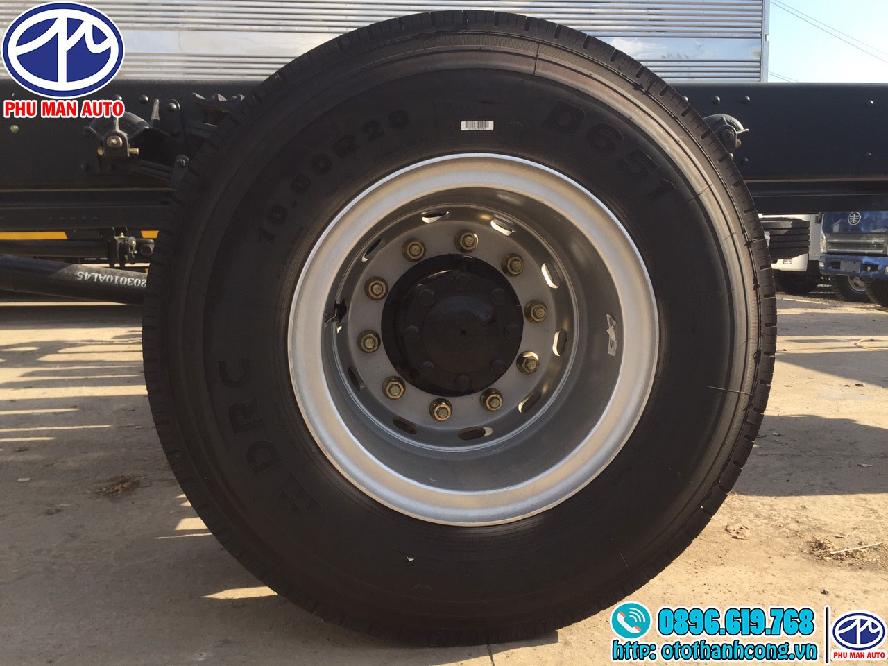 Lốp xe tải Faw 7.2 tấn thùng 9m7 kích thước 10.00R20