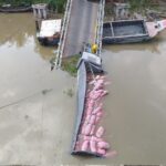 Tan Nghia Bridge Collapse: Truck Rescue & Emergency Response