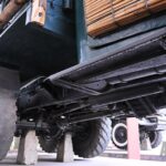 Xe Zil 157 với hệ thống 3 cầu chủ động