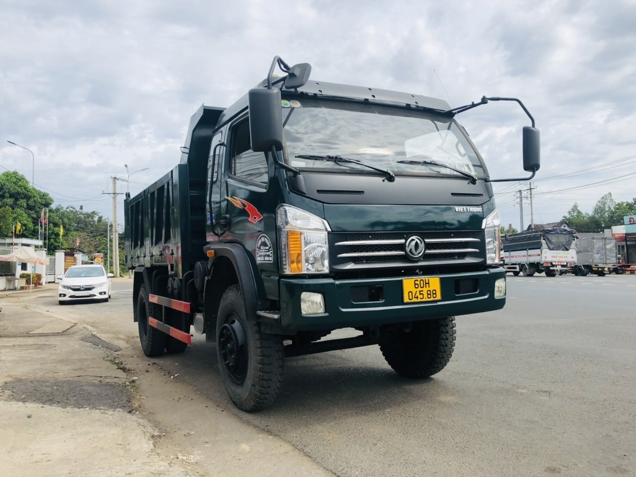 Solide chassis van de Dongfeng VT7950 kiepwagen
