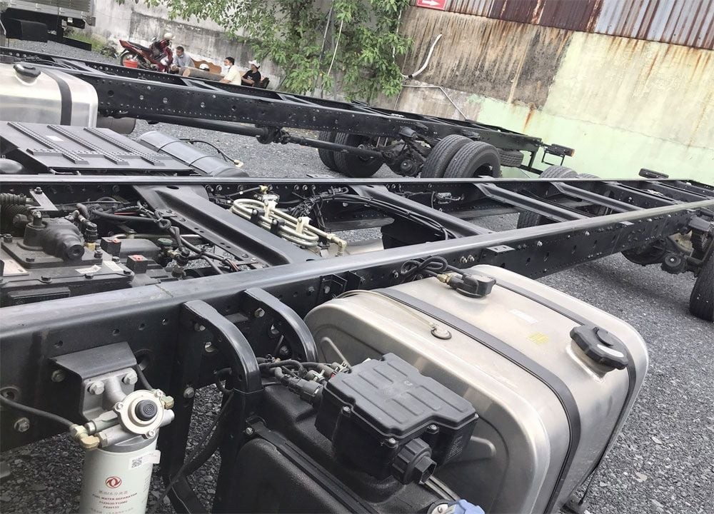 Châssis du camion Dongfeng 8 tonnes