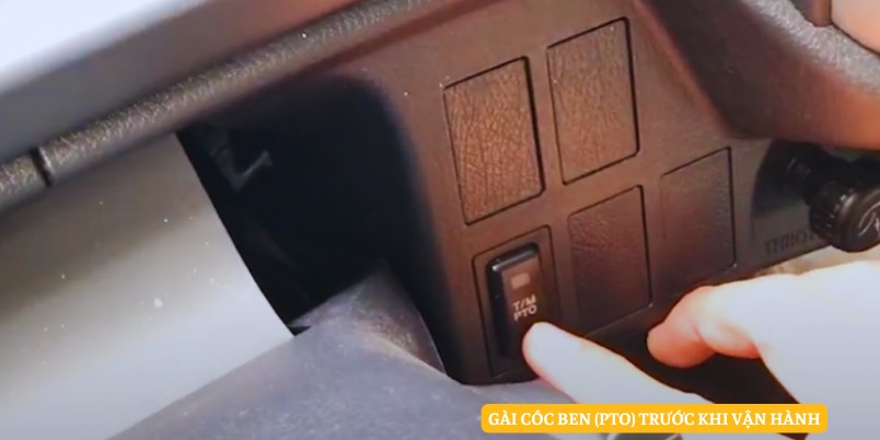 Vị trí gài cóc ben PTO trên xe tải cẩu, thường nằm bên trái ghế lái