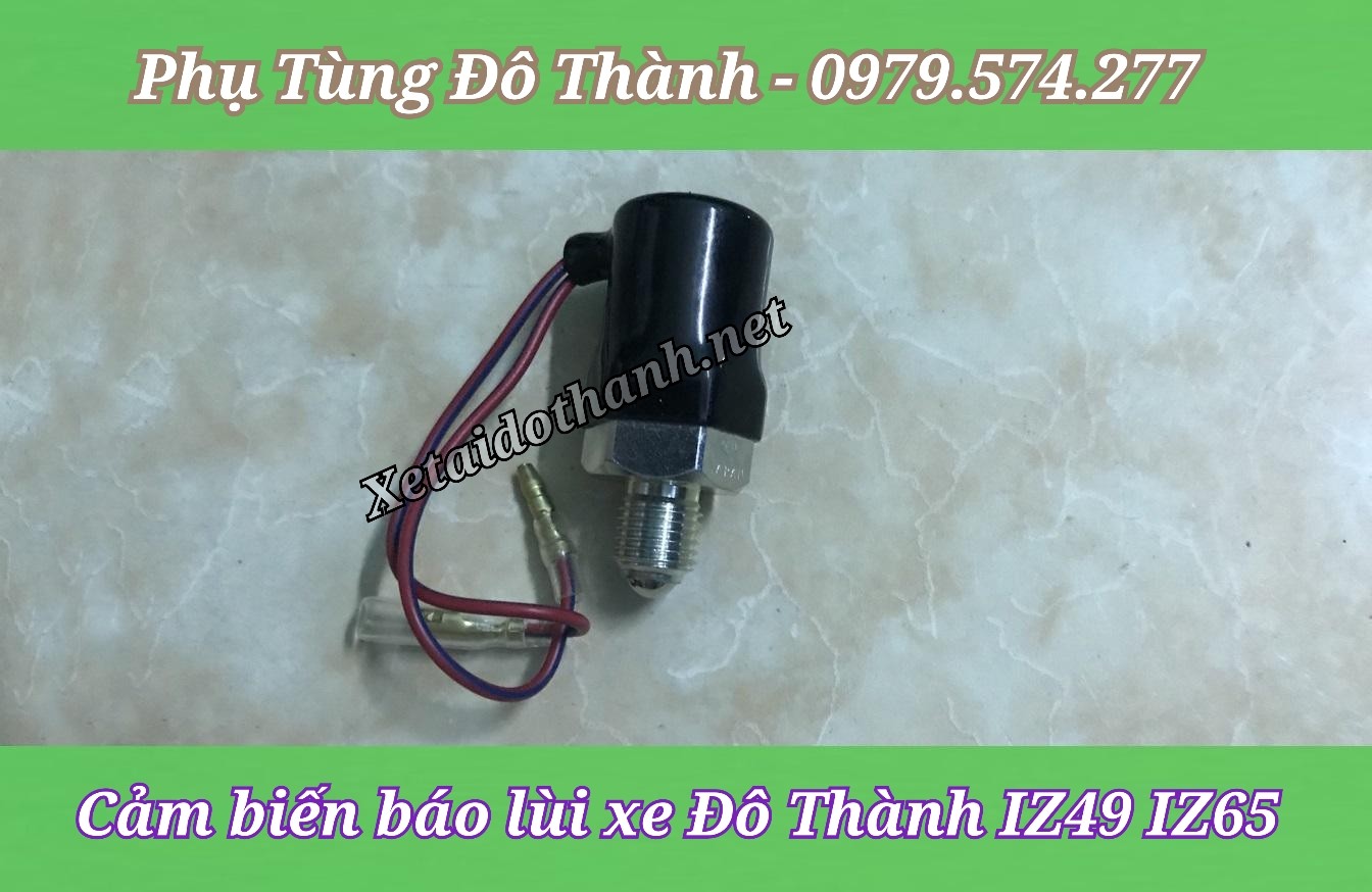 4个传感器的倒车雷达
