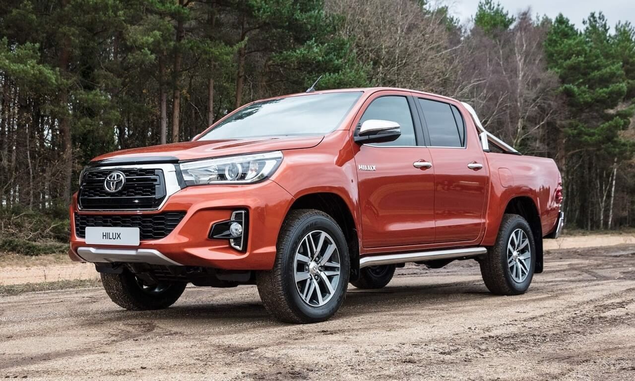 Đánh giá xe Toyota Hilux 2020