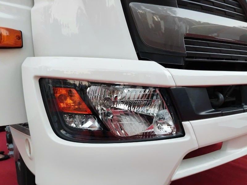 Đèn xe tải Hino FC Euro 5