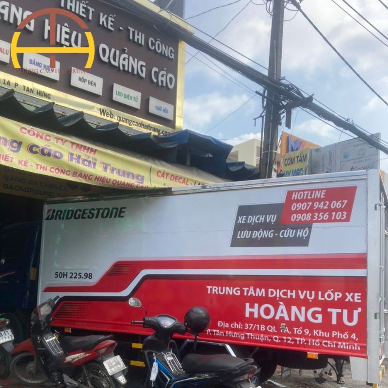Hình ảnh thiết kế decal xe tải ấn tượng, chuyên nghiệp, thu hút ánh nhìn