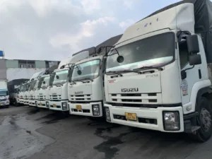 Flotte de camions à Hanoi