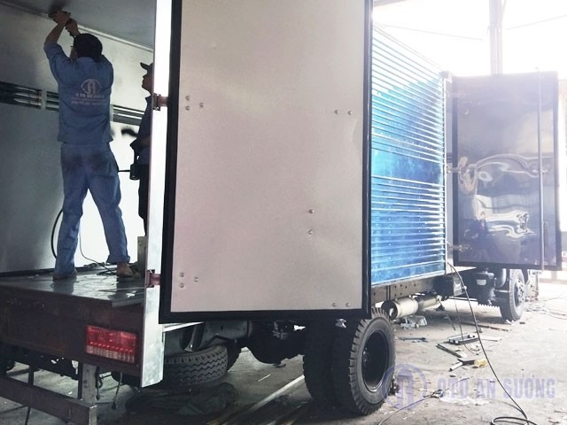 Xe Tải Mỹ Đình - Ihre zuverlässige Adresse für die Reparatur von LKW-Kofferaufbauten aus Verbundwerkstoff