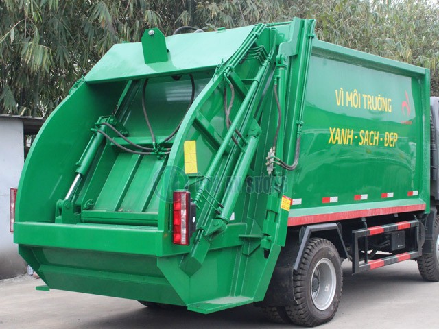 Một ví dụ khác về thùng ép rác trên xe tải