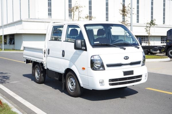 giá xe tải kia ca bin kép k200SD 2 cầu phiên bản 4x4
