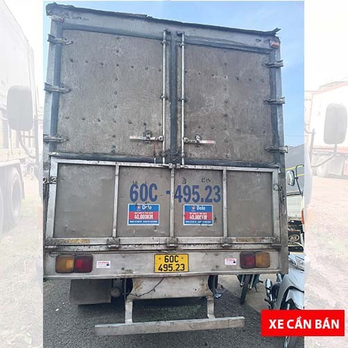 Xe tải Isuzu thùng kín 2008 cũ - nội thất