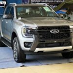 Ford Ranger Wildtrak 2.0L 4x4 2023 màu bạc mạnh mẽ và cá tính