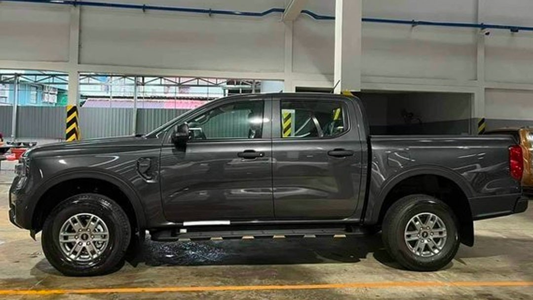 Kích thước Ford Ranger XLS 4x2 AT