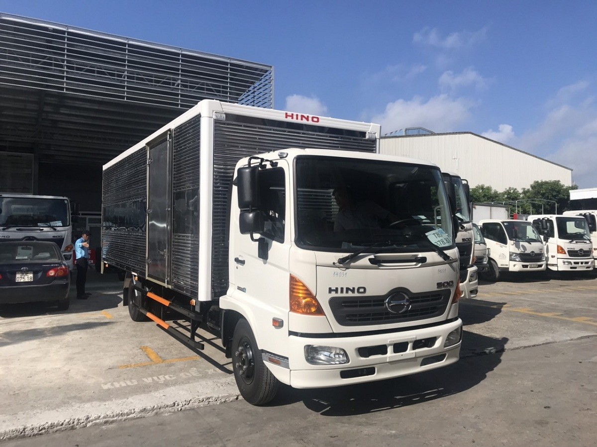 Bảng giá xe tải Hino năm 2010