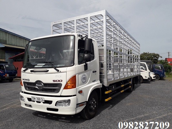 Hino 5-Tonnen-LKW für Geflügeltransport