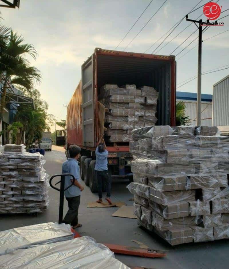 Bảng Giá Xe Tải Chở Xe Máy Về Quảng Ngãi