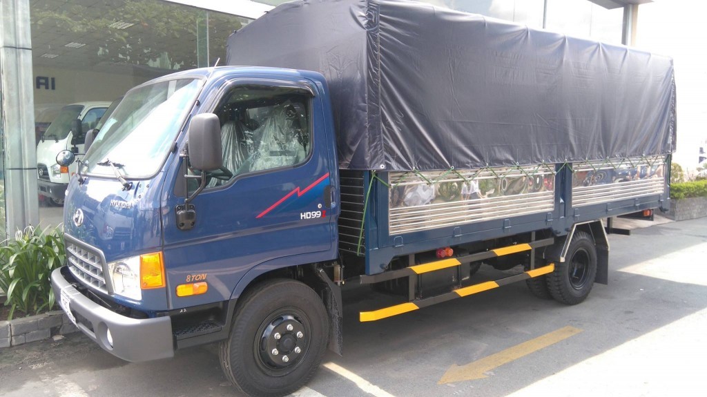 Vue générale d'un camion Hyundai HD99 d'occasion en vente ou à racheter.