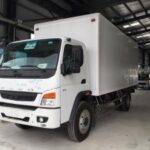 Xe tải thùng bảo ôn chở rau củ quả tươi