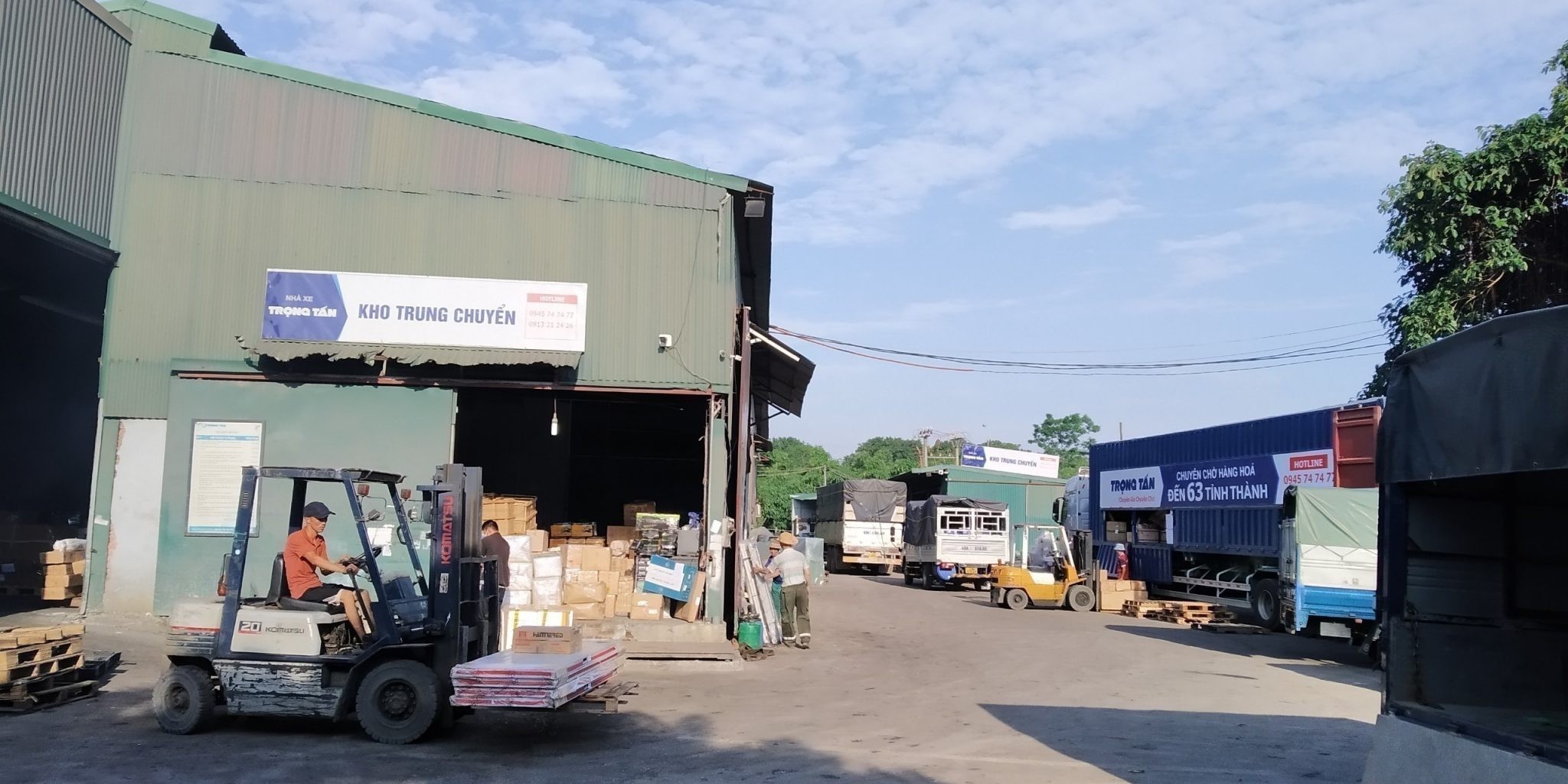kho trung chuyển Trọng Tấn tại Hà Nội