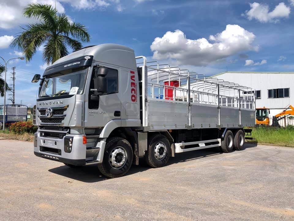 Xe Tải Hongyan 4 Chân Nhập Khẩu Chính Hãng