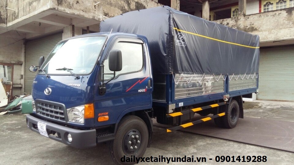 Hyundai 120SL Camion Hyundai 8 Tonnes Benne Bâchée Longue 6m2