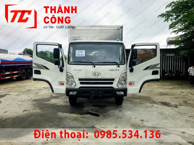 现代 Mighty Ex8 GTL 7吨厢式货车