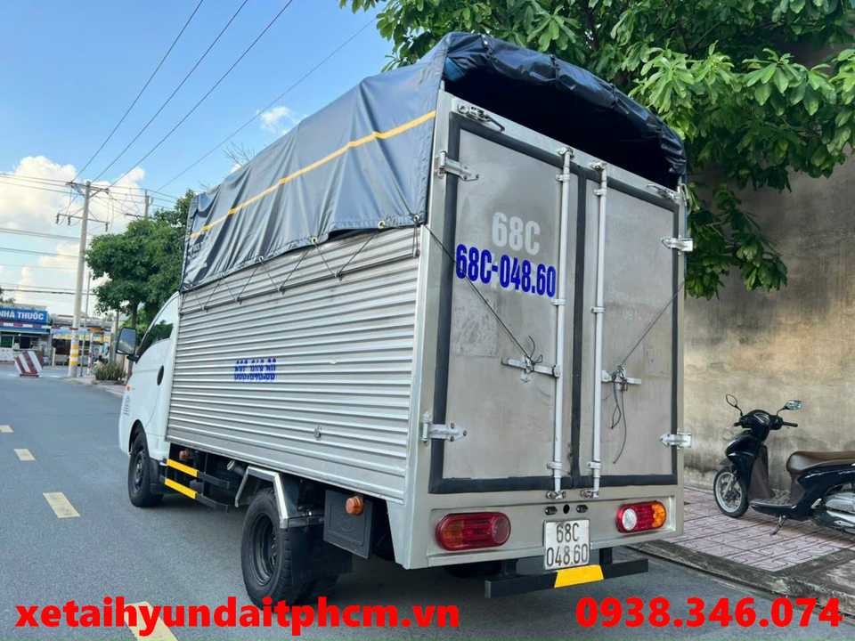 Nội thất xe tải Hyundai 1 tấn cũ