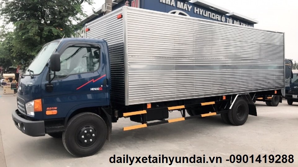 Hình ảnh thùng xe tải Hyundai HD120SL Đô Thành thùng lửng, thể hiện rõ kết cấu và vật liệu thùng