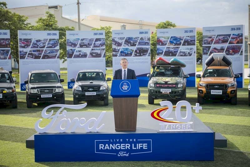 Dây chuyền lắp ráp xe bán tải Ford Ranger CKD tại nhà máy Ford Hải Dương