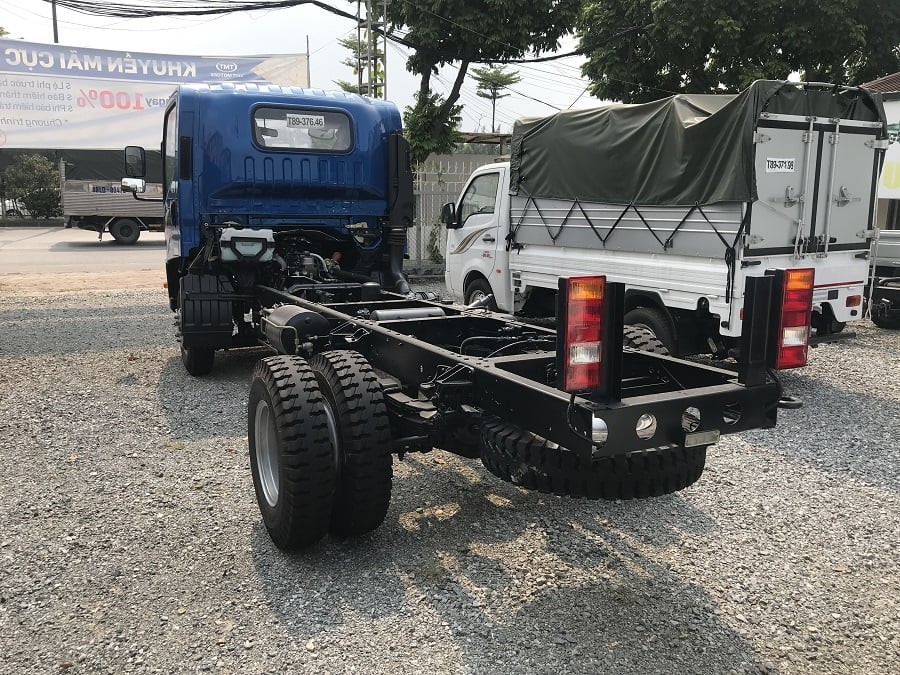 Hệ thống phanh và cầu sau xe tải 6 tấn TMT