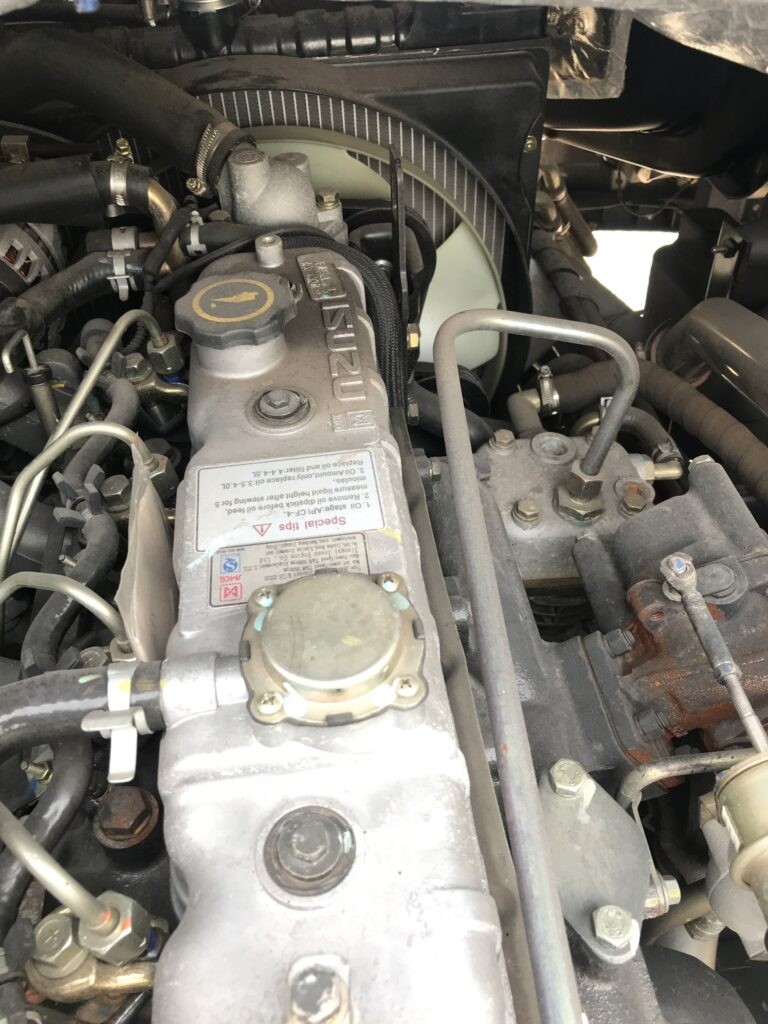 Động cơ Isuzu trên xe tải 6 tấn TMT