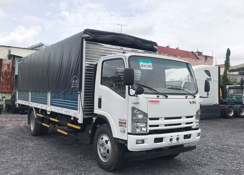 xe tải isuzu 8.2 tấn