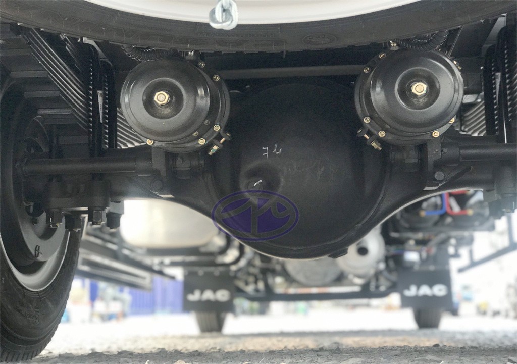 Hệ thống treo nhíp lá mạnh mẽ xe tải Jac 9.1 tấn