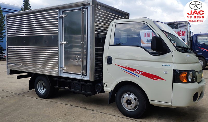 JAC X150 thùng kín