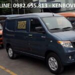 alt text: Hình ảnh xe bán tải Kenbo 5 chỗ màu đỏ, nổi bật với thiết kế hiện đại